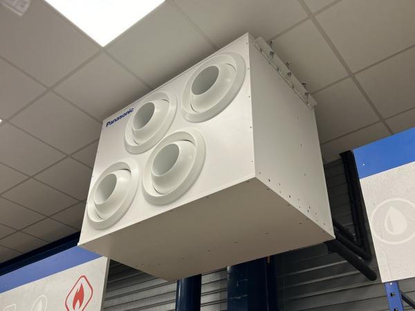 Pose de la technologie Jet Air Stream - Panasonic